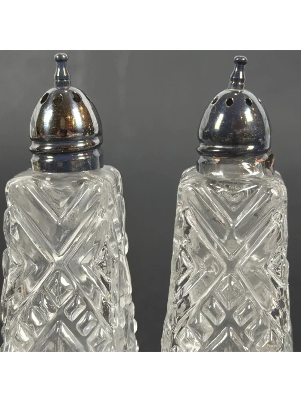 VTG 50s Crystal Salt Pepper Shakers Heavy Cut Glass Diamond Pattern AS IS Parts - Picture 9 of 14